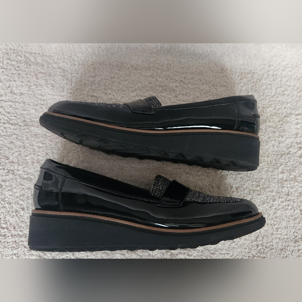 Clarks Black Patent & Gray Tweed Loafers - Picture 2 of 5